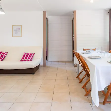 Chalet Di Mare Bougainvillee *